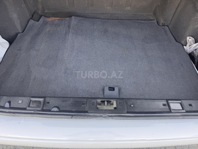Mercedes E 200 1997, 495,000 km - 2.0 l - Xaçmaz