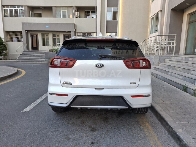 Kia Niro 2016, 135,210 km - 1.6 l - Bakı