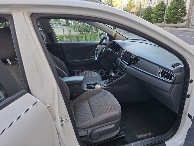 Kia Niro 2016, 135,210 km - 1.6 l - Bakı