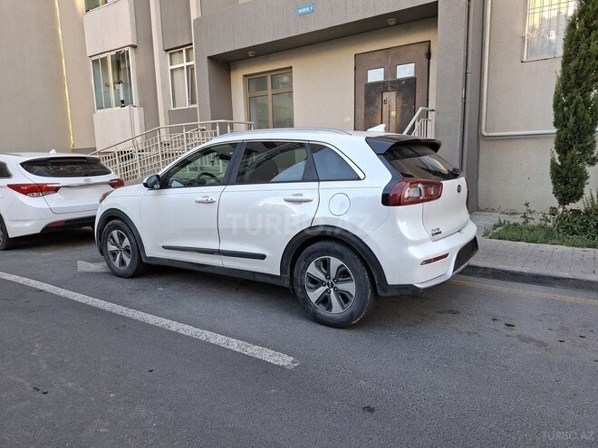 Kia Niro 2016, 135,210 km - 1.6 l - Bakı