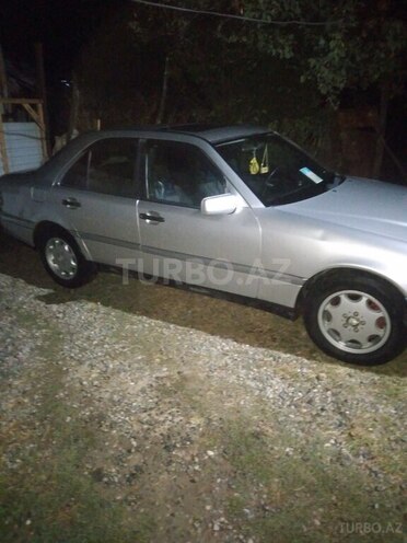Mercedes C 200 1995, 569,000 km - 2.0 l - Masallı