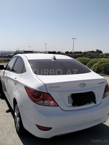 Hyundai Accent 2013, 230,000 km - 1.6 l - Bakı