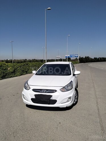 Hyundai Accent 2013, 230,000 km - 1.6 l - Bakı