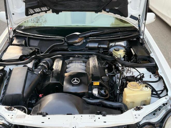 Mercedes E 240 1998, 380,000 km - 2.4 l - Bakı