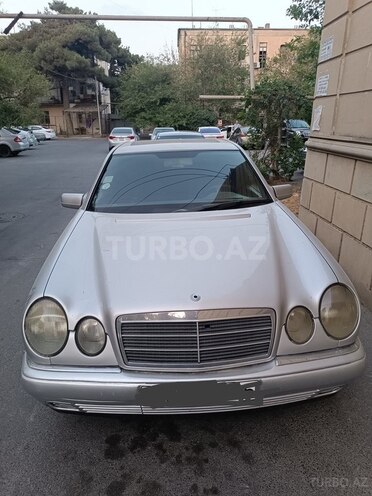Mercedes E 200 1996, 439,000 km - 2.0 l - Bakı