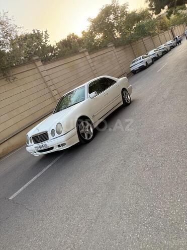Mercedes E 240 1998, 380,000 km - 2.4 l - Bakı