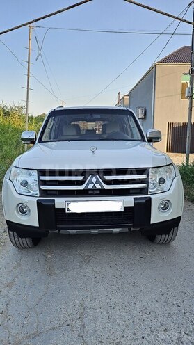 Mitsubishi Pajero 2008, 184,000 km - 3.0 л - Bakı