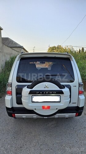 Mitsubishi Pajero 2008, 184,000 km - 3.0 л - Bakı