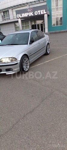 BMW 320 2000, 330,000 km - 0.3 л - Qazax