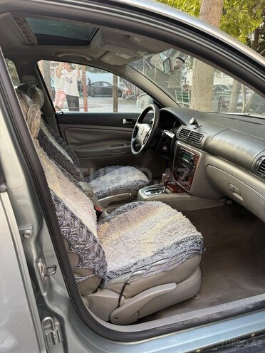 Volkswagen Passat 2004, 337,000 km - 1.8 l - Bakı
