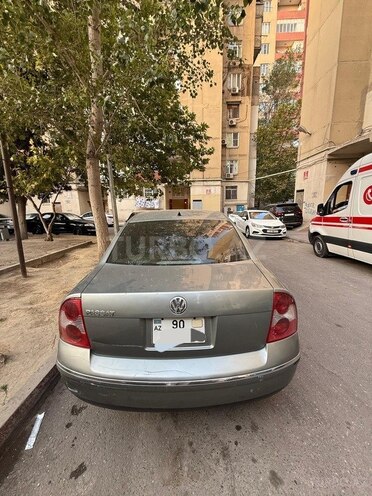 Volkswagen Passat 2004, 337,000 km - 1.8 l - Bakı