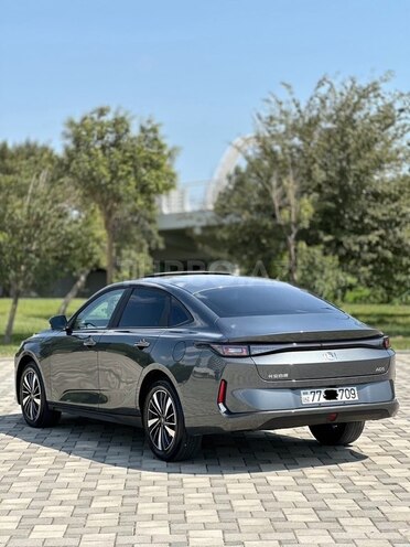 Changan Qiyuan A05 2025, 15,000 km - 1.5 l - Bakı