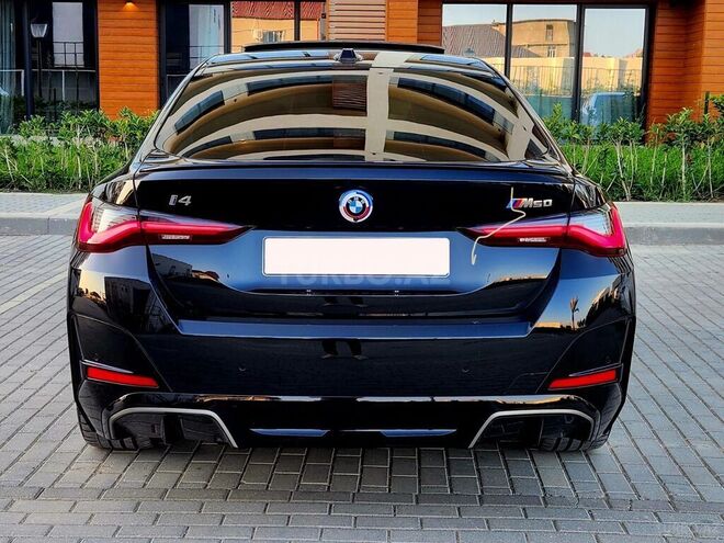 BMW i4 2023, 35,000 km - 0.0 л - Bakı