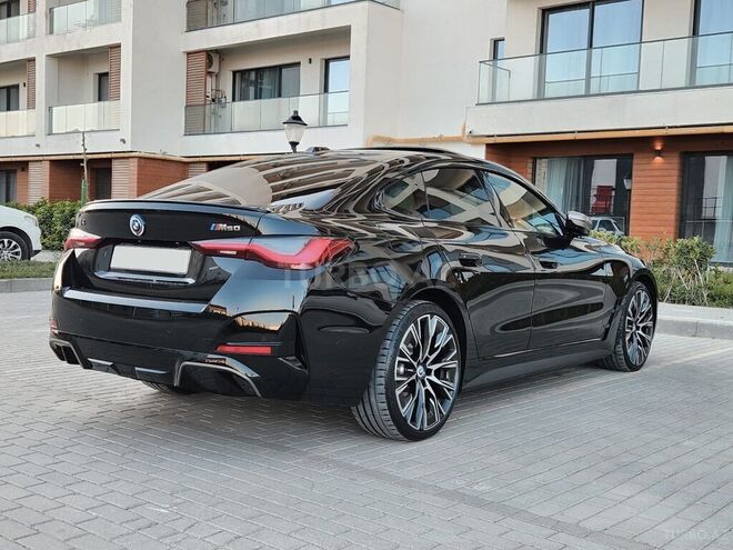 BMW i4 2023, 35,000 km - 0.0 л - Bakı