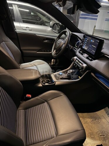 Toyota RAV4 2024, 16,353 km - 2.5 l - Bakı