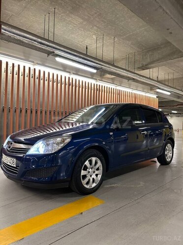 Opel Astra 2009, 320,000 km - 1.4 l - Gəncə