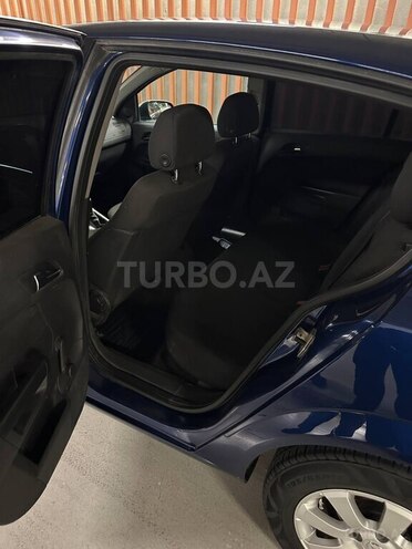 Opel Astra 2009, 320,000 km - 1.4 l - Gəncə