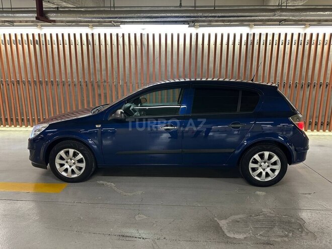 Opel Astra 2009, 320,000 km - 1.4 l - Gəncə