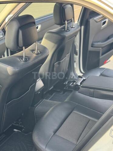 Mercedes E 250 2012, 174,000 km - 1.8 l - Kürdəmir