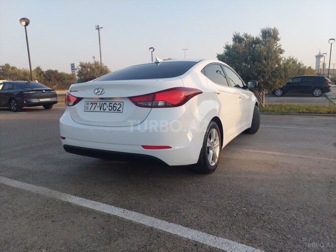 Hyundai Elantra 2015, 214,043 km - 1.8 l - Bakı