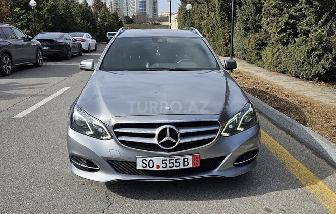 Mercedes E 220 2014, 164,500 km - 2.1 l - Bakı
