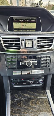 Mercedes E 220 2014, 164,500 km - 2.1 l - Bakı