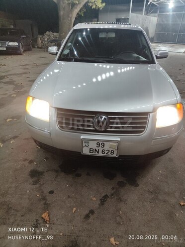 Volkswagen Passat 2003, 209,360 km - 1.8 l - Mingəçevir