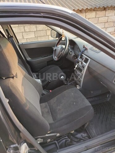 LADA (VAZ) Priora 2013, 244,000 km - 1.6 л - Horadiz