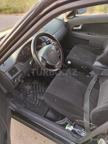 LADA (VAZ) Priora 2013, 244,000 km - 1.6 л - Horadiz