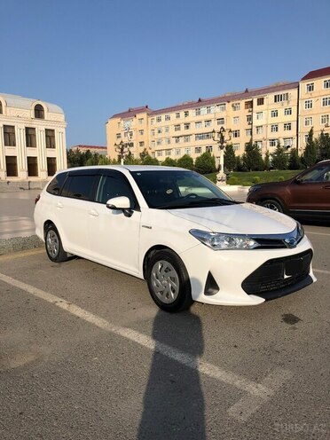 Toyota Corolla Fielder 2018, 82,000 km - 1.5 l - Bakı