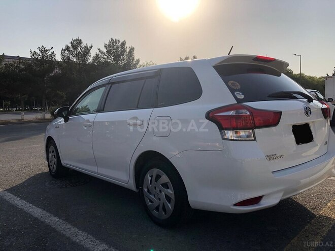 Toyota Corolla Fielder 2018, 82,000 km - 1.5 l - Bakı