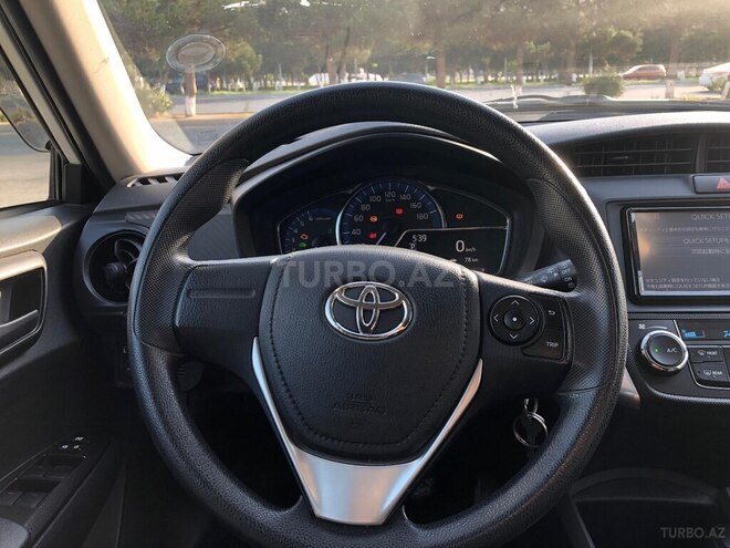 Toyota Corolla Fielder 2018, 82,000 km - 1.5 l - Bakı
