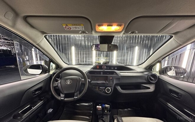 Toyota Aqua 2019, 121,000 km - 1.5 l - Bakı