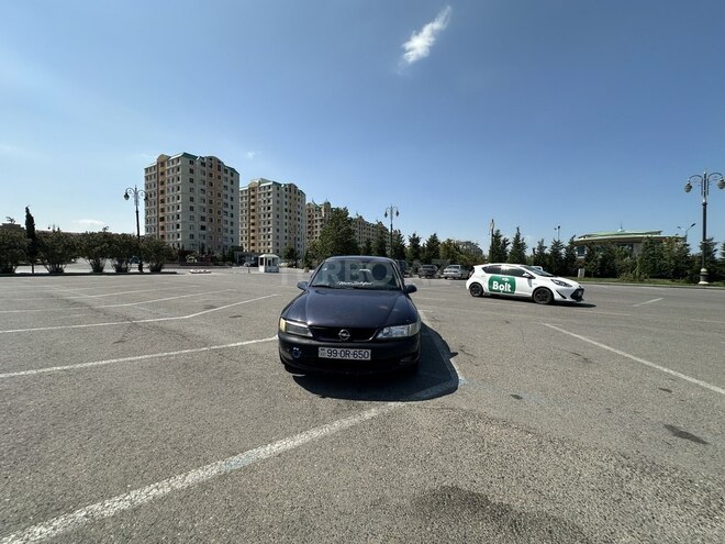 Opel Vectra 1996, 430,000 km - 2.0 l - Sumqayıt