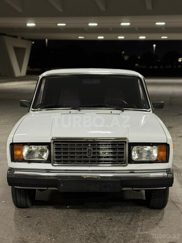 LADA (VAZ) 2107 2009, 420,000 km - 1.6 л - Bakı