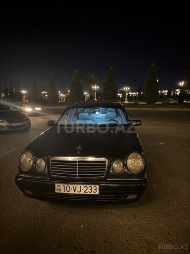 Mercedes E 240 1998, 311,000 km - 2.4 l - Gəncə