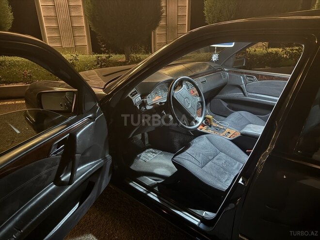 Mercedes E 240 1998, 311,000 km - 2.4 l - Gəncə
