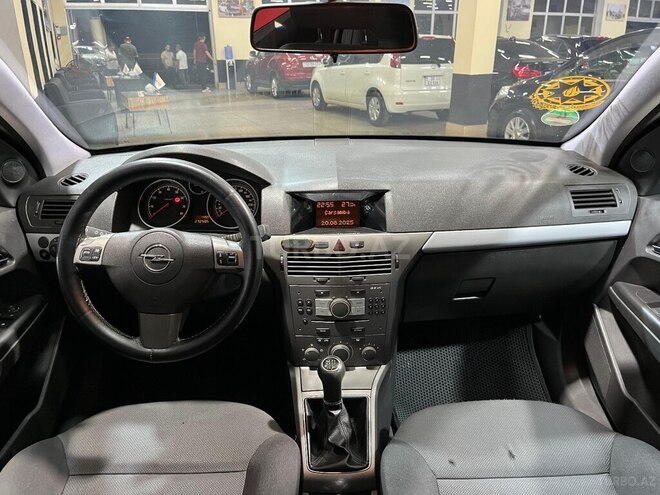 Opel Astra 2006, 250,000 km - 1.4 l - Sumqayıt