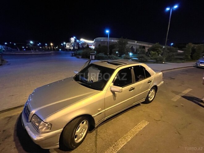 Mercedes C 180 1997, 422,462 km - 1.8 л - Sumqayıt
