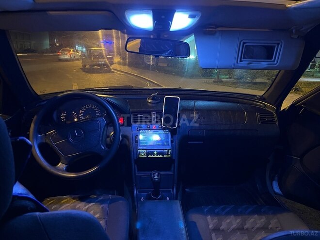 Mercedes C 180 1997, 422,462 km - 1.8 л - Sumqayıt