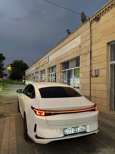 Changan Qiyuan A05 2025, 18,000 km - 1.5 л - Bakı