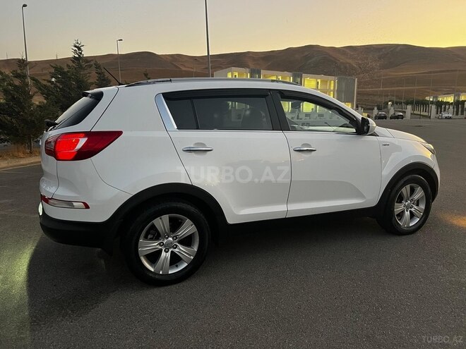 Kia Sportage 2011, 240,000 km - 2.0 l - Bakı