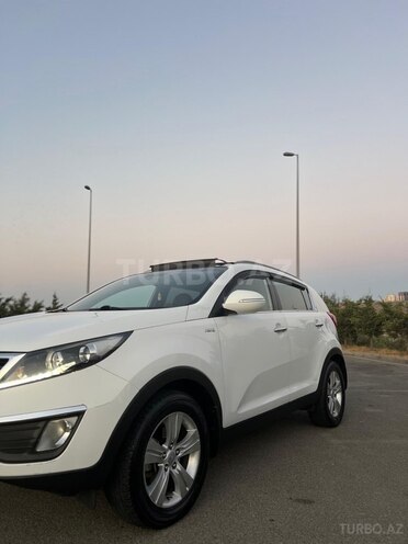 Kia Sportage 2011, 240,000 km - 2.0 l - Bakı