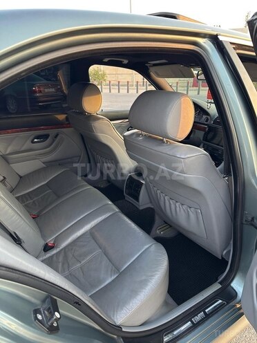 BMW 525 2001, 273,588 km - 2.5 l - Bakı