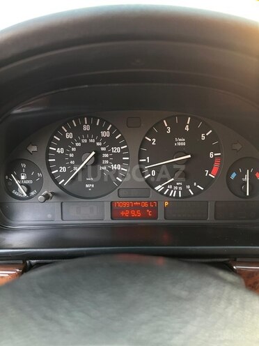 BMW 525 2001, 273,588 km - 2.5 l - Bakı