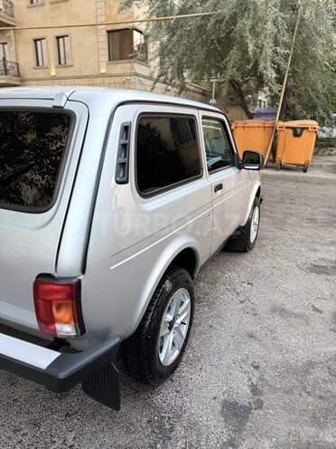 LADA (VAZ) Niva 2024, 10,000 km - 1.7 l - Bakı