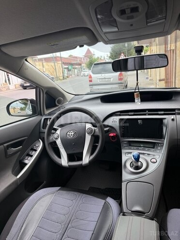 Toyota Prius 2010, 271,772 km - 1.8 l - Ucar