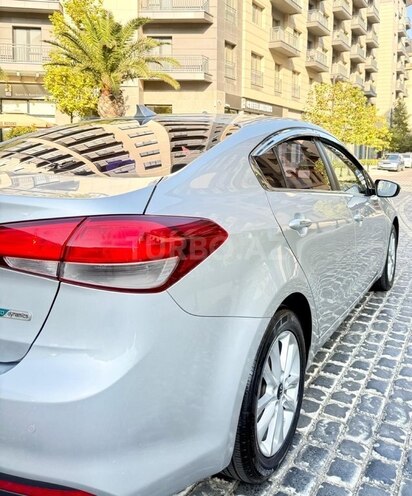 Kia K3 2016, 176,000 km - 1.6 l - Bakı
