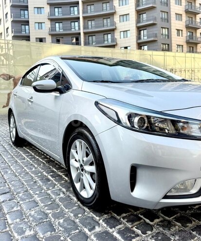 Kia K3 2016, 176,000 km - 1.6 l - Bakı
