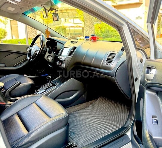 Kia K3 2016, 176,000 km - 1.6 l - Bakı